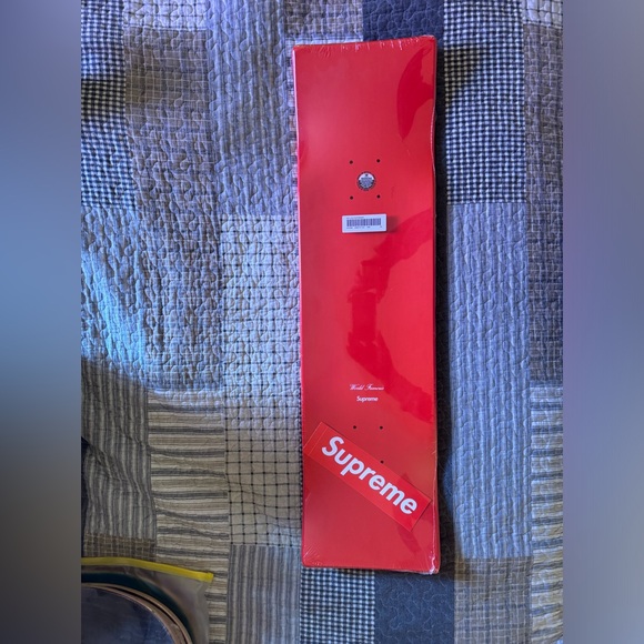 🎯SOLD🎯 Supreme Uncut Box Logo Skateboard Deck NWT - Picture 2 of 13